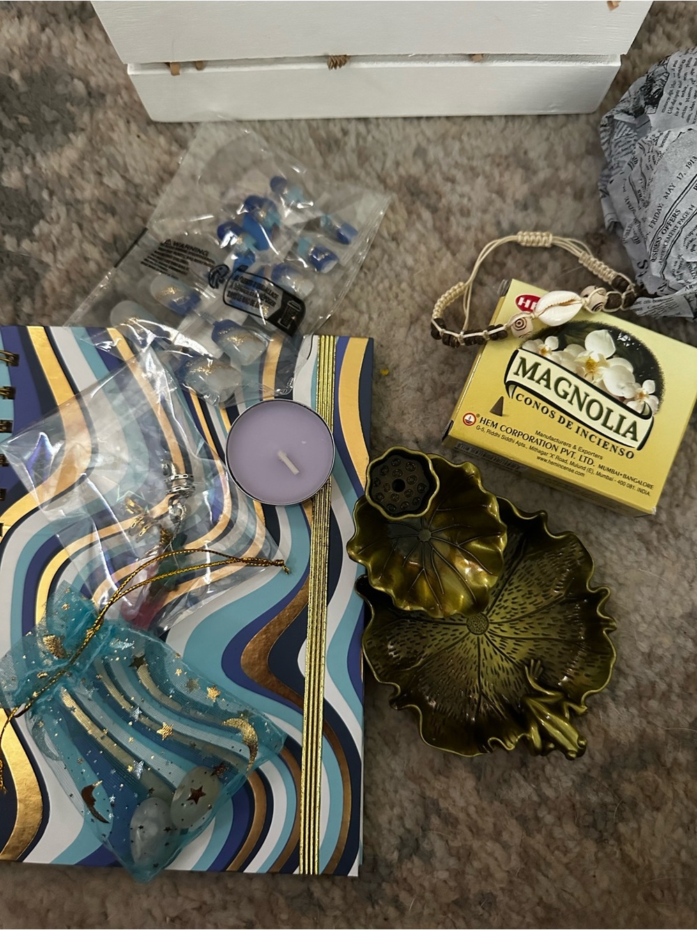 Assorted Women's Accessory Gift Crate - Multi-Color - Picture 6 of 7